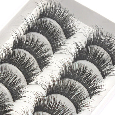 Lightweight Eyelashes medium length